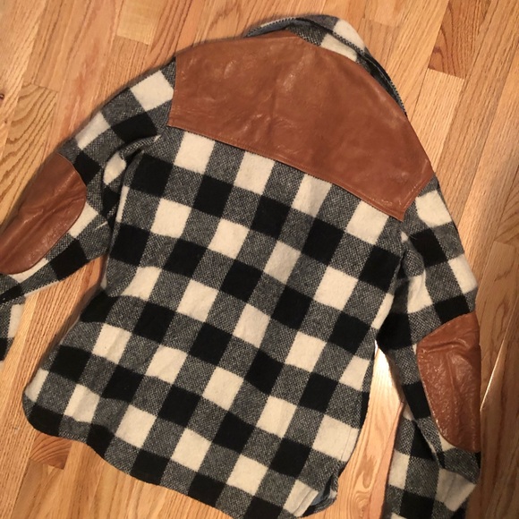 Tuck Shop size small jacket - Picture 5 of 5